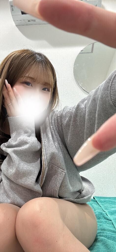 ( _ω_ ⊃ )⊃ｺﾞﾛｺﾞﾛ