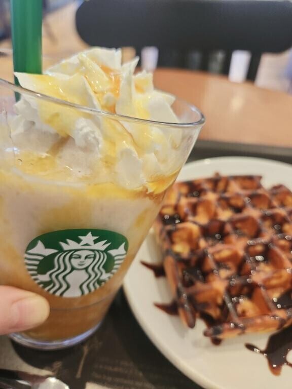 昼からマン○ ー?！