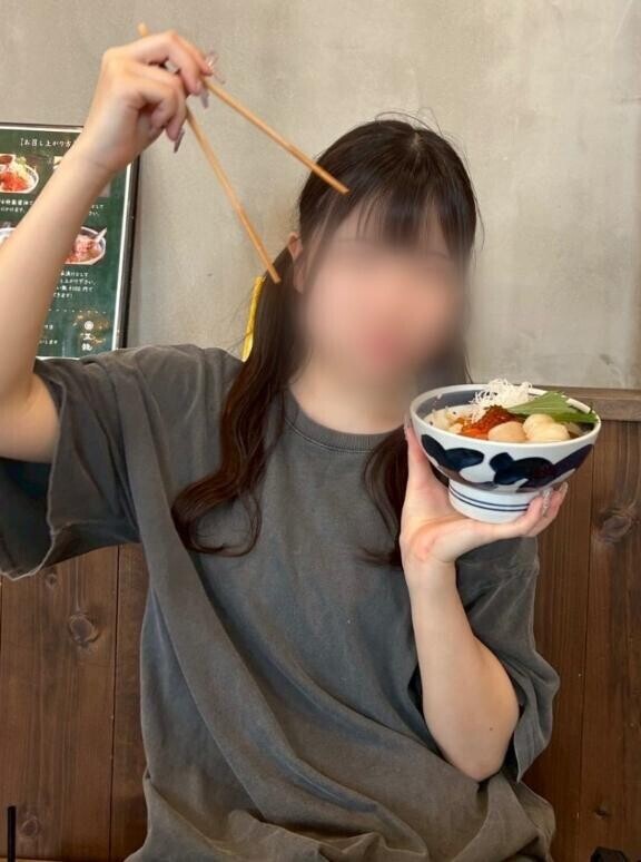 もぐもぐ??