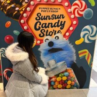 しゅんしゅん\( ????  \三/ ????)/