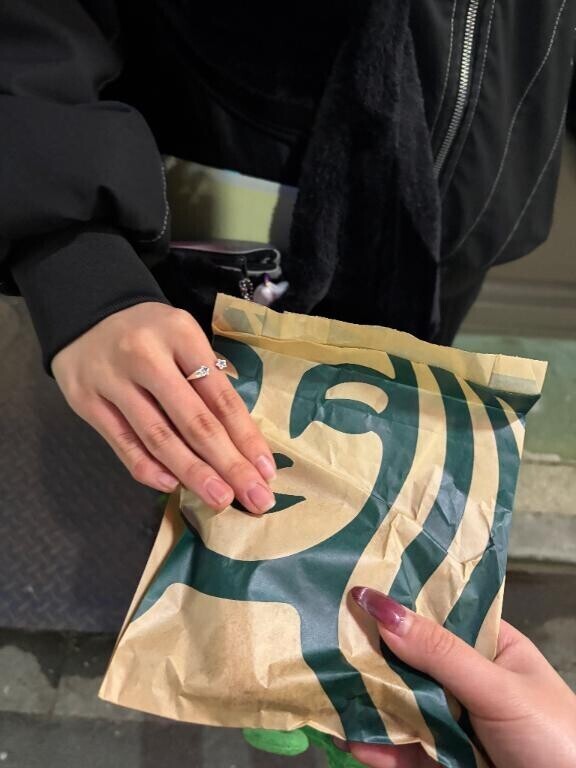 その手なに笑笑笑笑笑笑