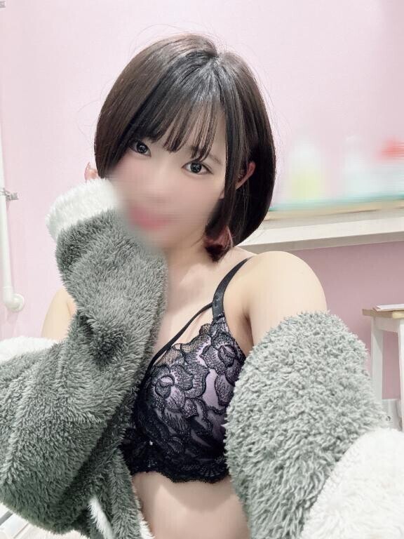 (｀･-･´)/ぴっ