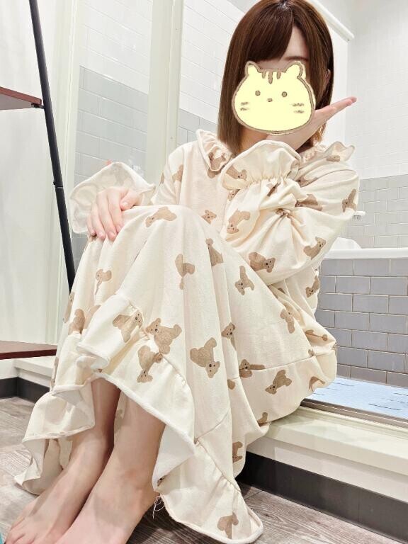 明日は会えるよね??