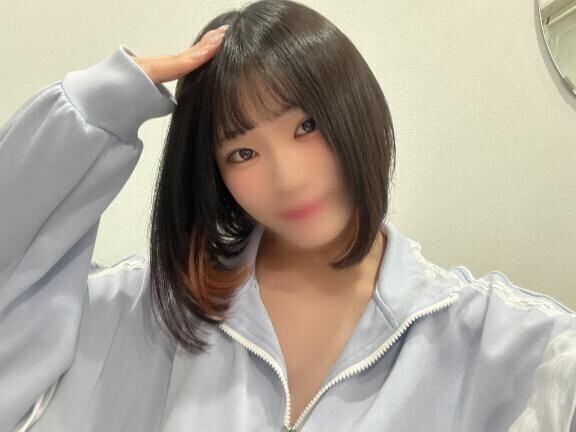 みてーー