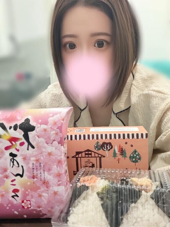 お土産?