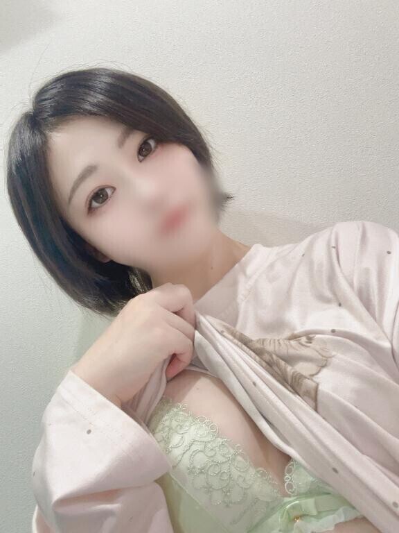 もぐもぐ