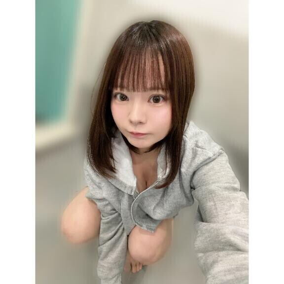 (       )))))ﾓｿﾞﾓｿﾞ…