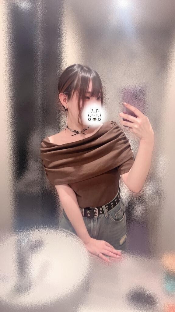お休み中のさやかです???