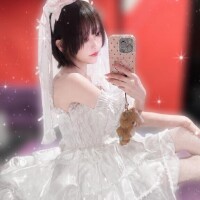よっ
