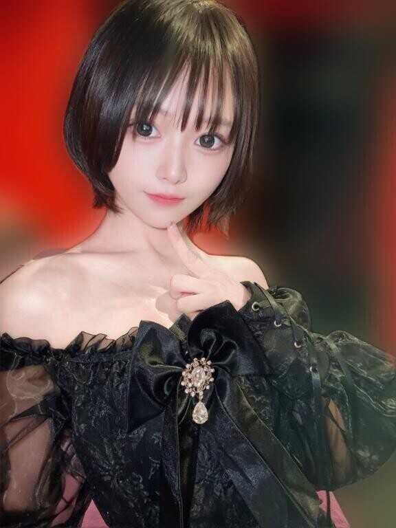 よっ