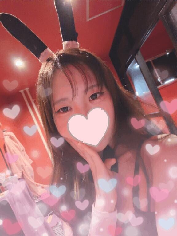 お兄さんのこと、待ってるぴょん??