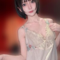 よっ