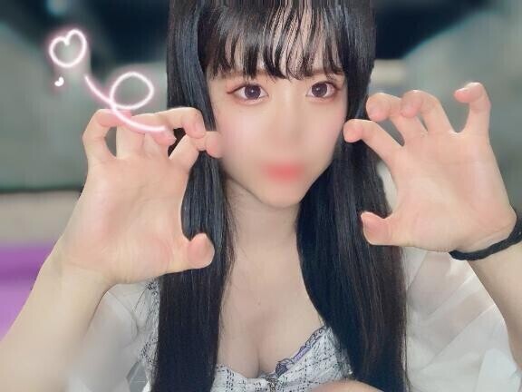 ?この人に似てるよ???