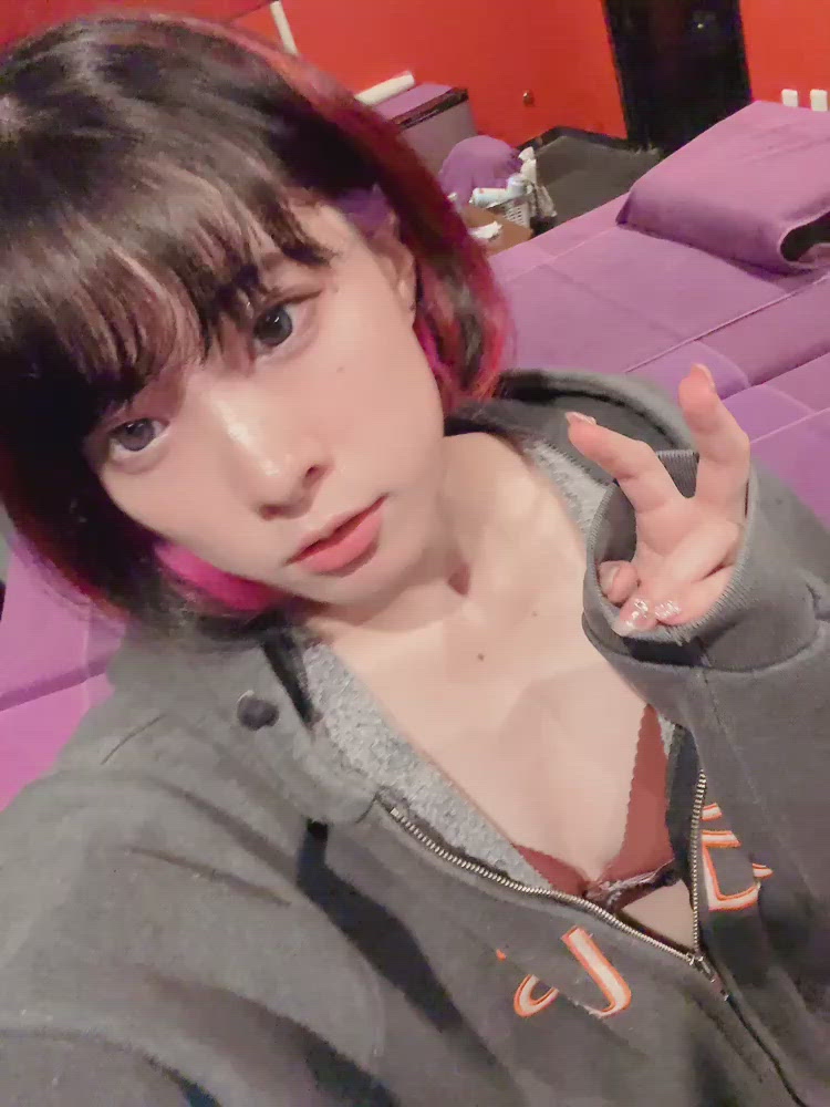 19:00~