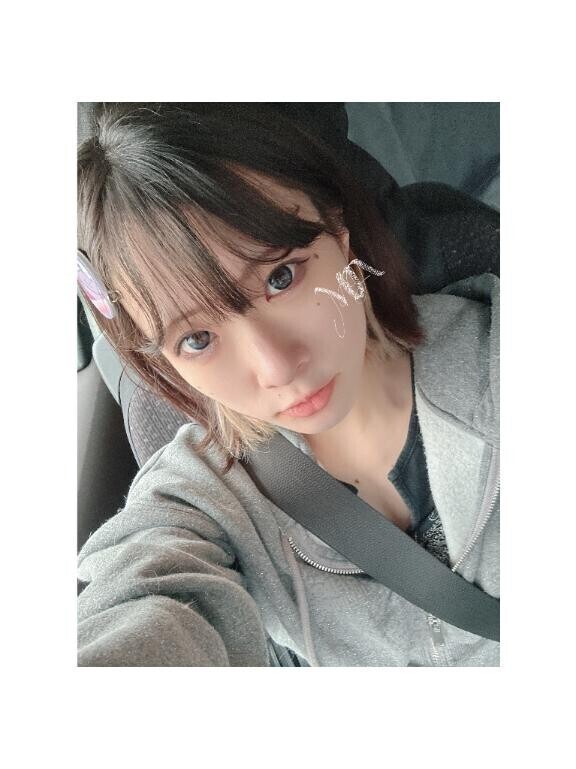 |ω･)ｼﾞｰｯ