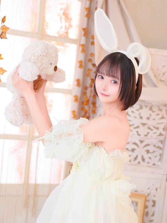 よっ