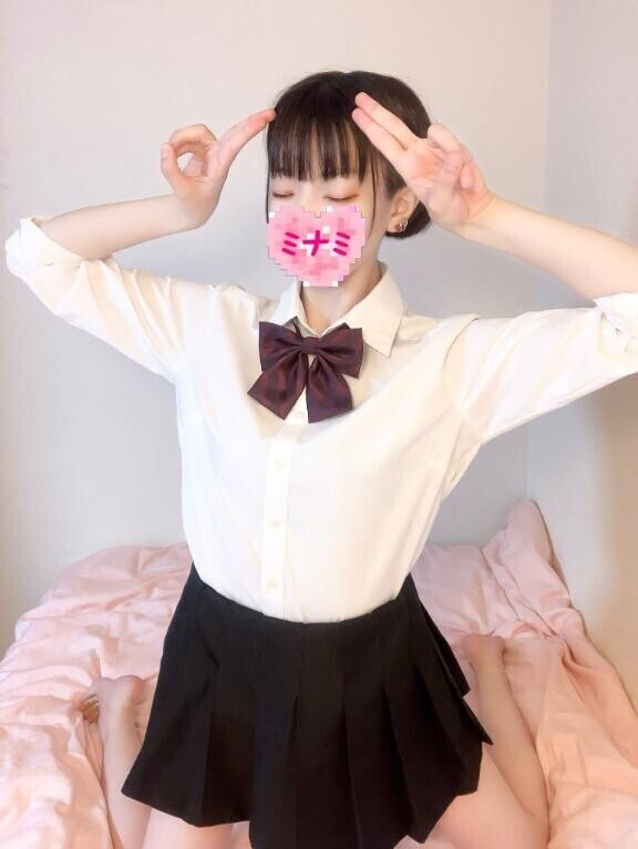 ちっちゃい女のコはいかが????