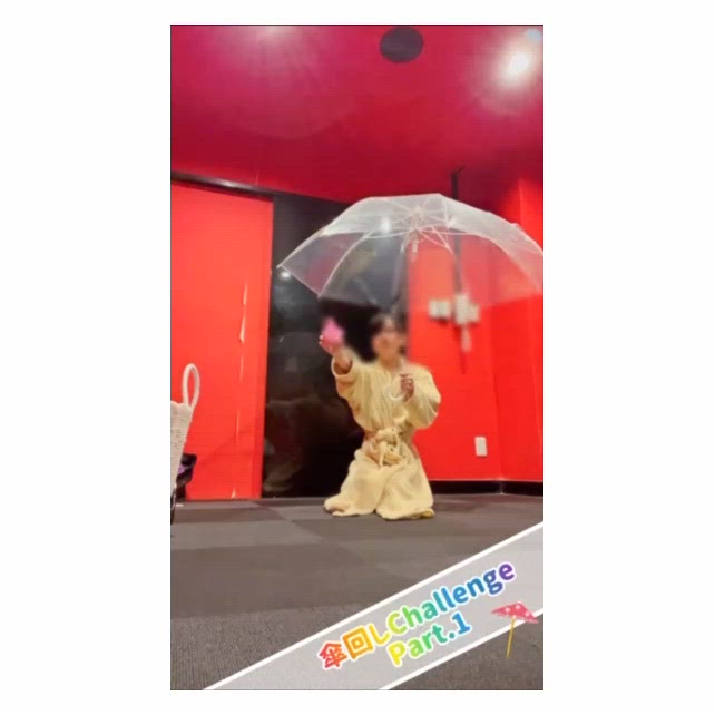 動画*。