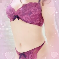 茜