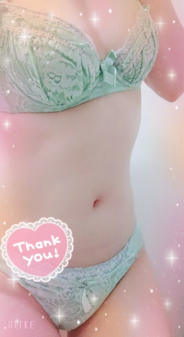 今日も出勤してます！麻里奈