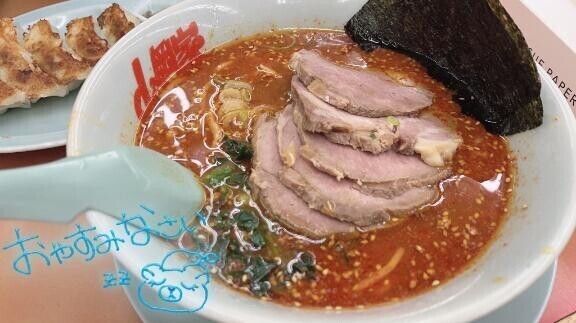 深夜ラーメンの敗北者じゃけぇ🍜🌃