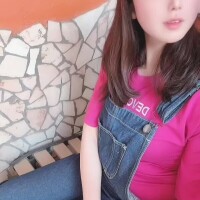 アソコに近いところさわさわ