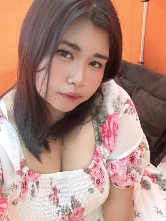 たっぷりローション手こき♡♡