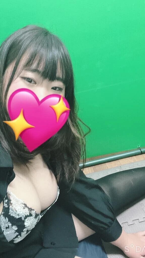 寒いからイチャイチャしよ…💕