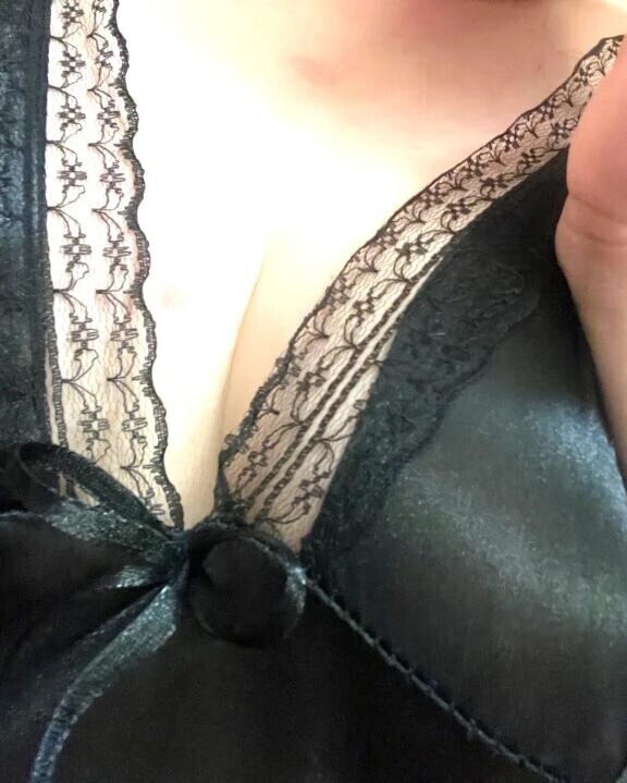 いっぱい弄って(///ω///)♡