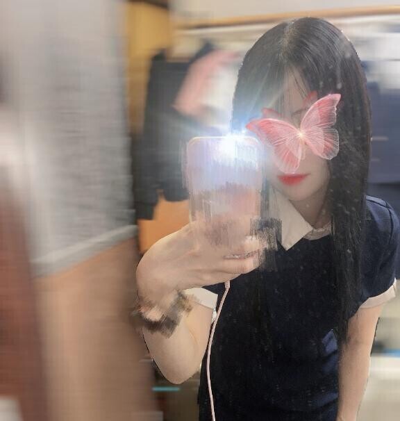 黒髪になったンゴよ💇‍♀️