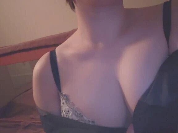 明日は14-23時の予定です💕Hカップ密着泡洗体