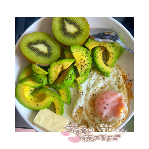 今日10時から！OLのダイエット中の朝ごはん、カロリー馬鹿。