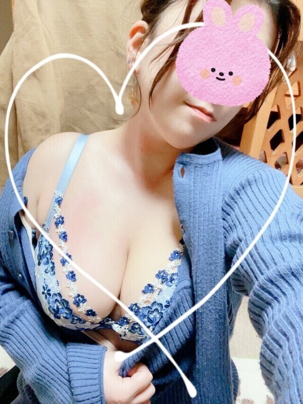 お久しぶりです♡‬のばらとにゃんにゃんしましょ