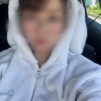 やーすみ