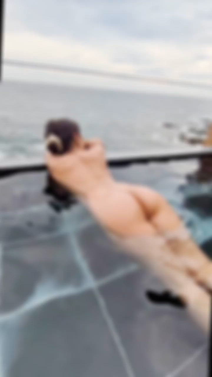 おはようございます