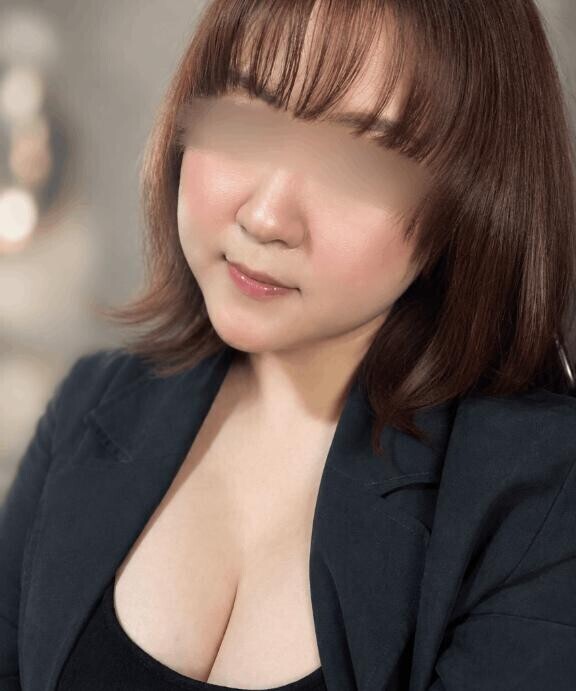 23(金)13時〜出勤です💕