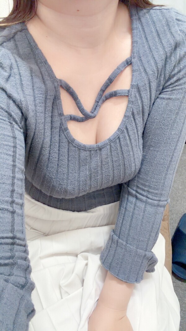 はぁ…💕もう疼いちゃってる…💕