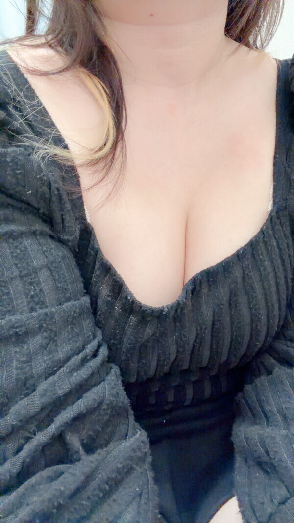 ひなののちょっとえっちな自己紹介💗
