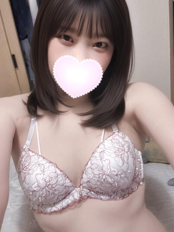 昼間のアテネ様