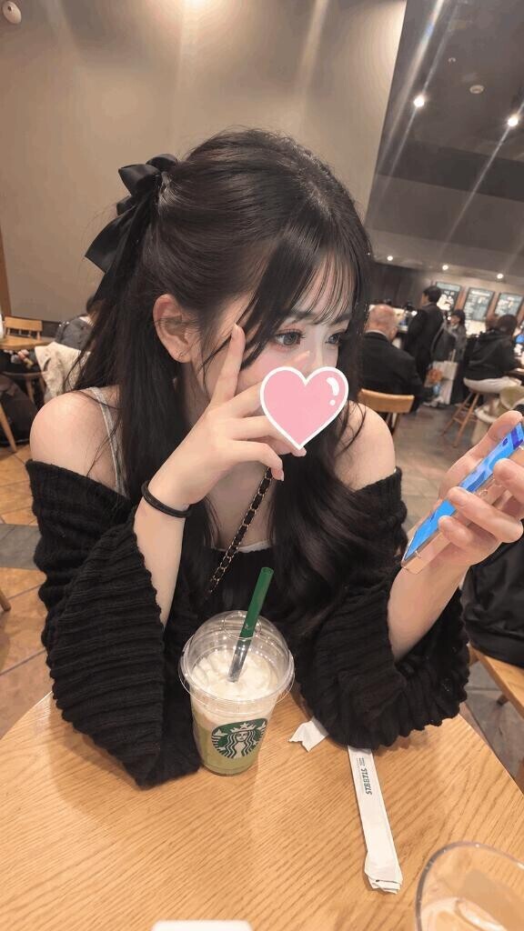 プレゼント- ̗̀ ̖́-