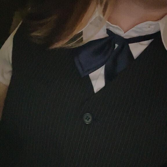 スーツ着たお姉さんと...