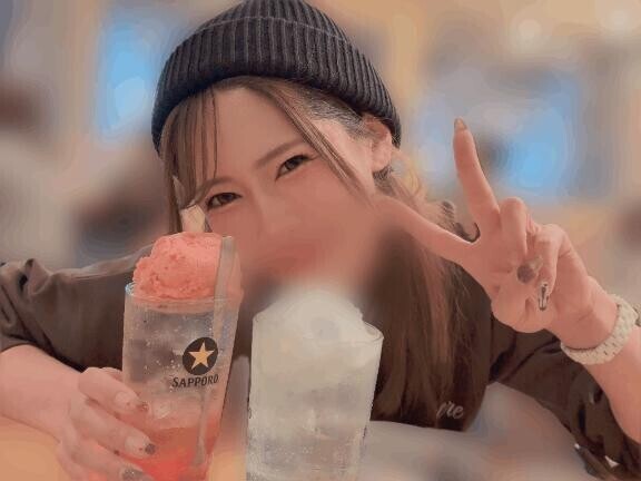 ? 笑うと目なくなるタイプ ?