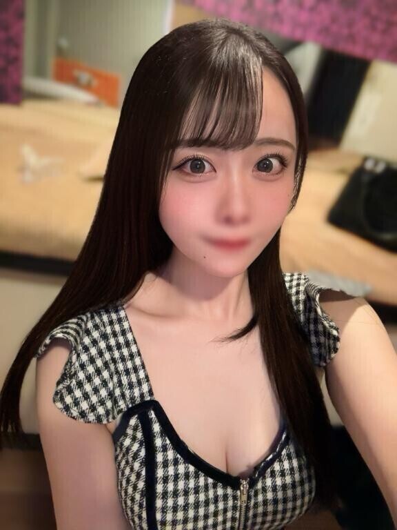 本日からいます???♀???´- ( あと1枠のみ? )