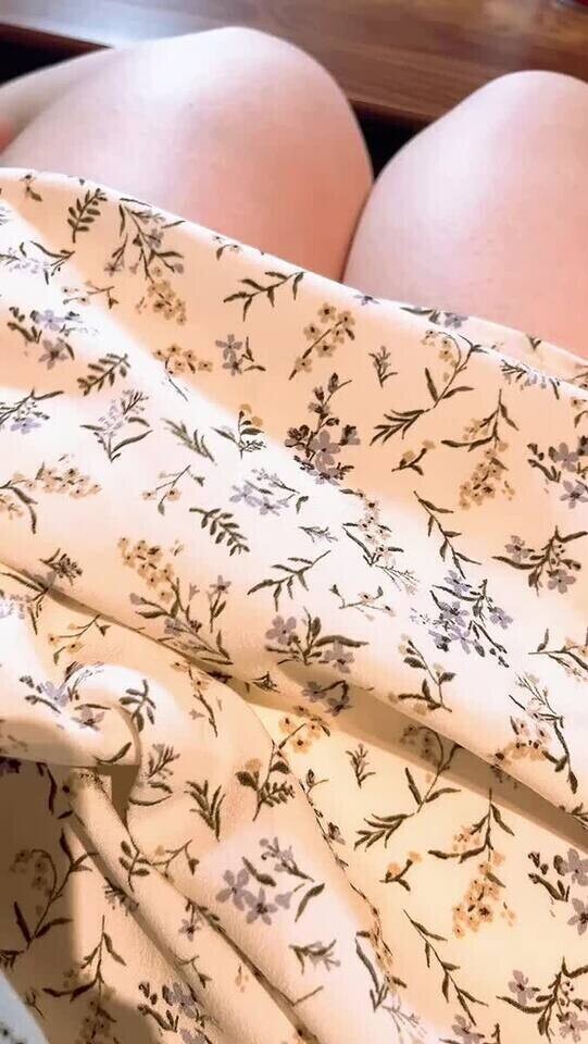 ねぇ...はさんじゃう？