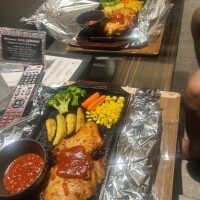若槻　もも