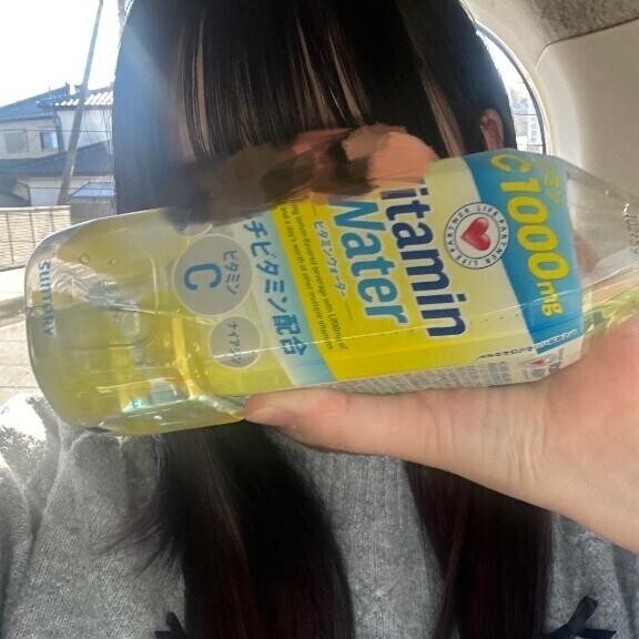 黒髪好きな人～？