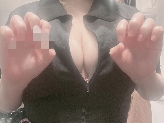 片手ネイルなしです！