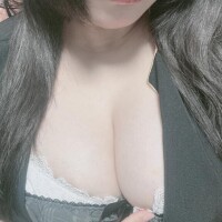 若槻　もも