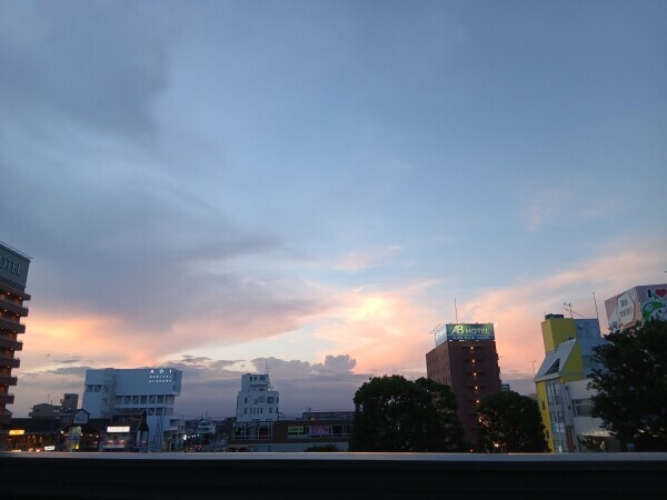 昨日の夕方