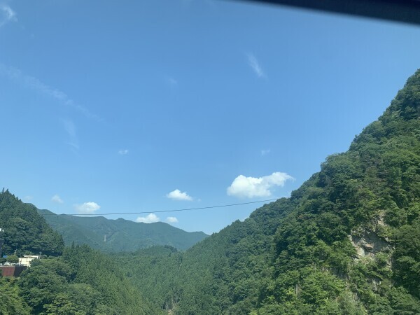 おはよ〜